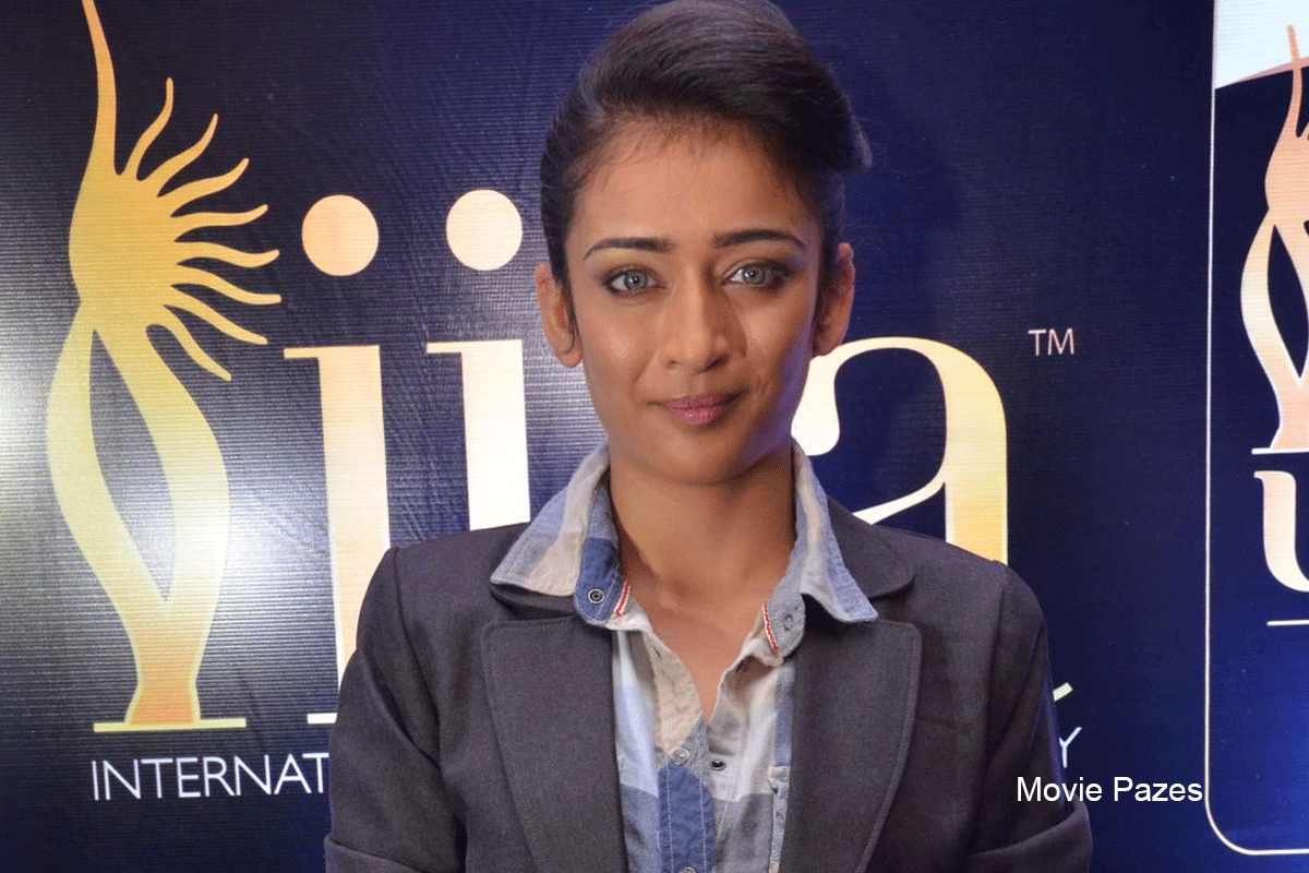 akshara-hassan-at-iifa-awards-event